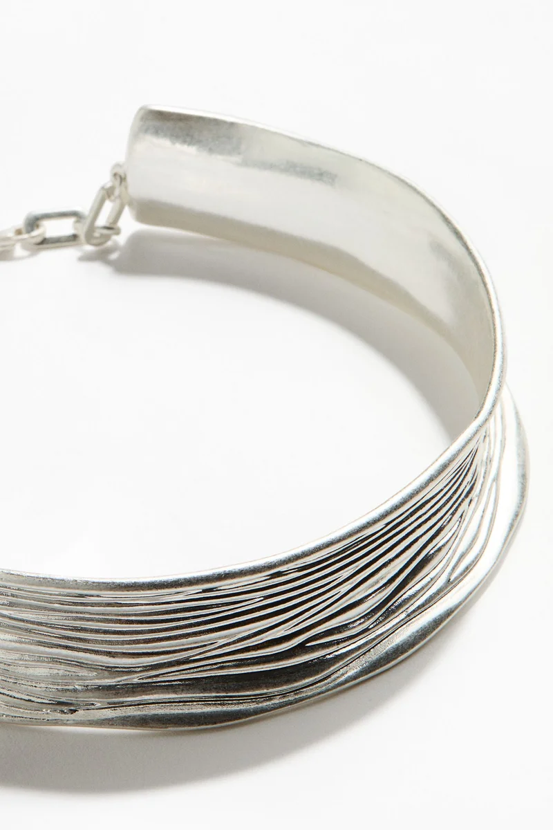 H&M Rigid necklace